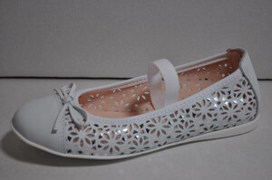 buty ażurowe komunijne dla dziewczynki białe Pablosky 331703 r33, 34 